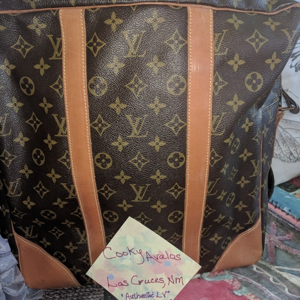 Authentic Louis Vuitton Grand Marceau